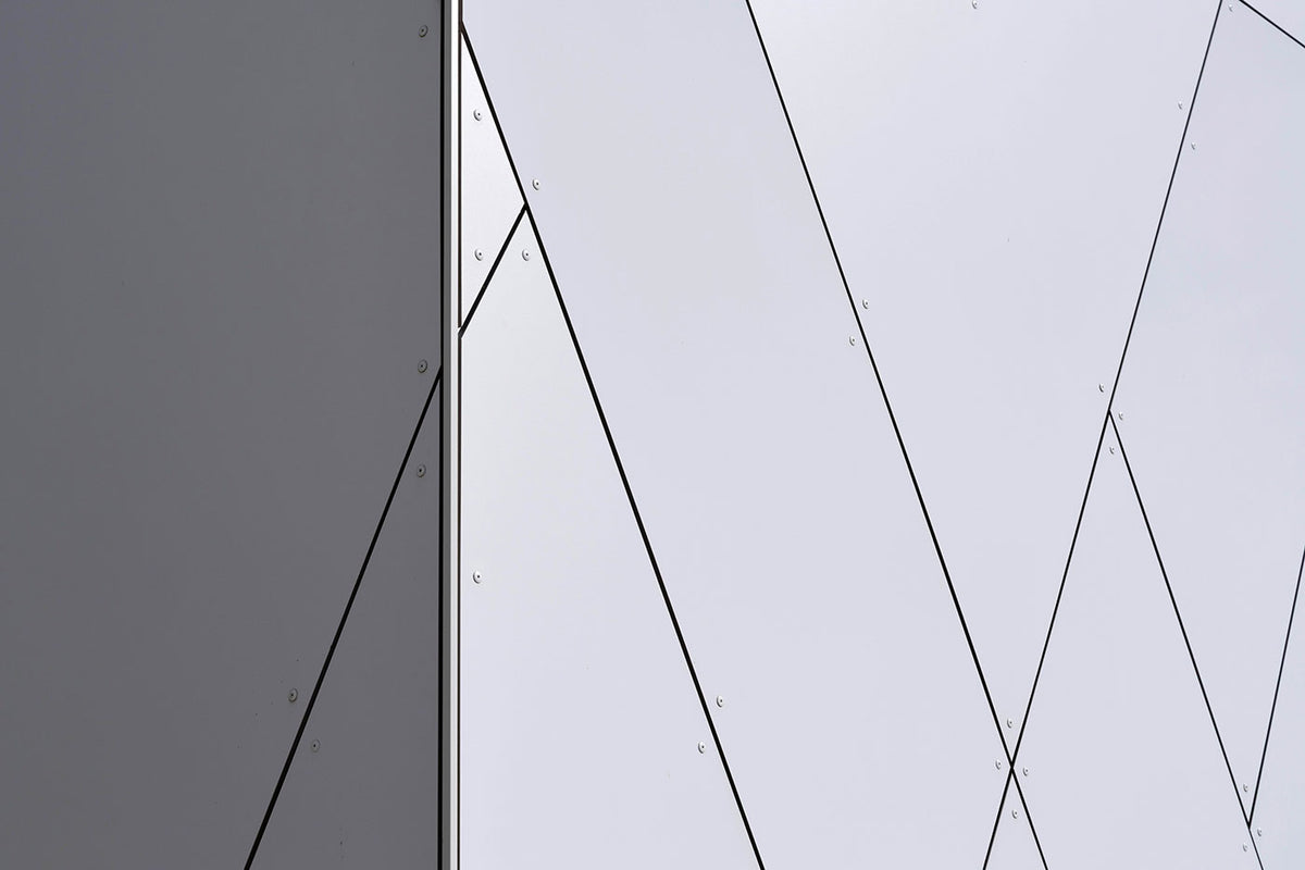 HPL-Fassade mit Fassadenschrauben
