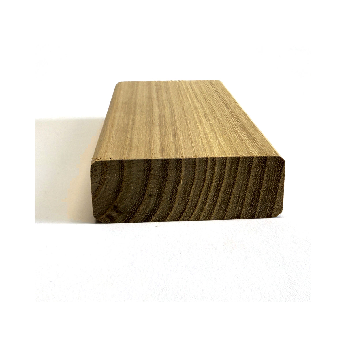 Terrassendiele Robinie BASIC (2. Wahl) 60 x 21 mm, glattkant, keilgezinkt – Stirnseite