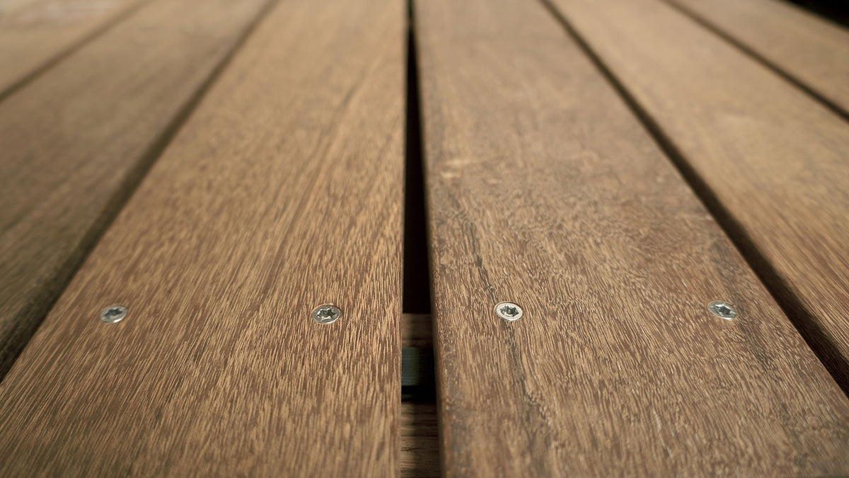 Holzverbindung mit Edelstahl-Bohrschrauben